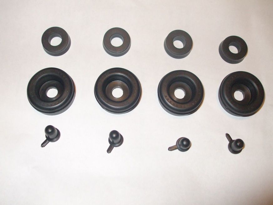 FRONT BRAKE WHEEL CYLINDER REPAIR SEALS KITS x4 (Riley 4/68 & 4/72) (1959- 68)